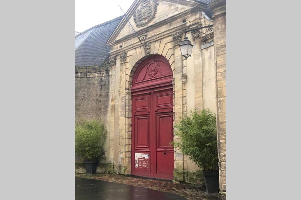 Studio Cocooning Au Pied De La Cathedrale Bayeux Eksteriør billede